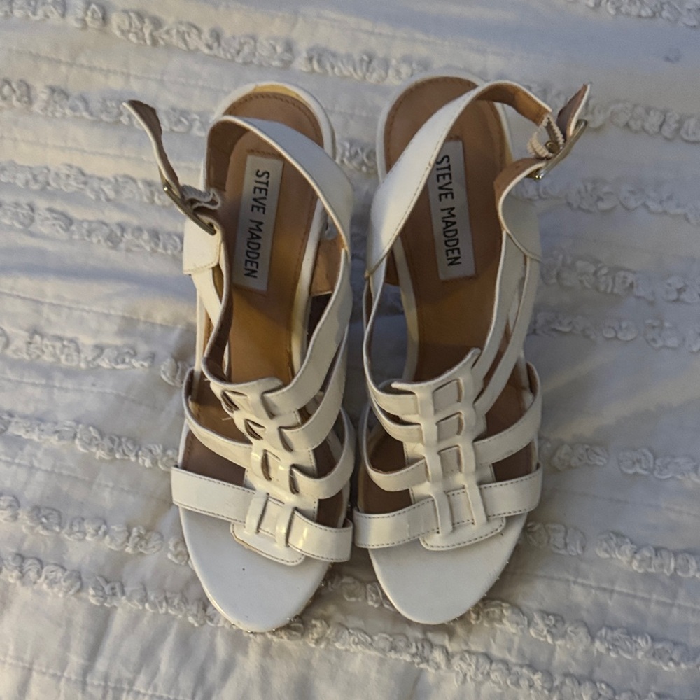 Steve Madden Cream Wedge Sandals